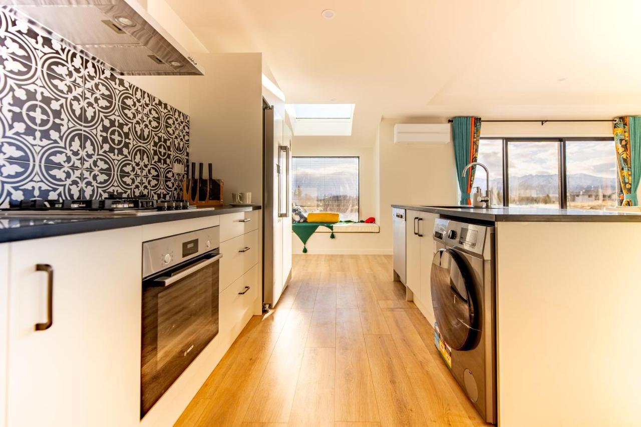 Tekapo Space Apartment Lake Tekapo Bagian luar foto